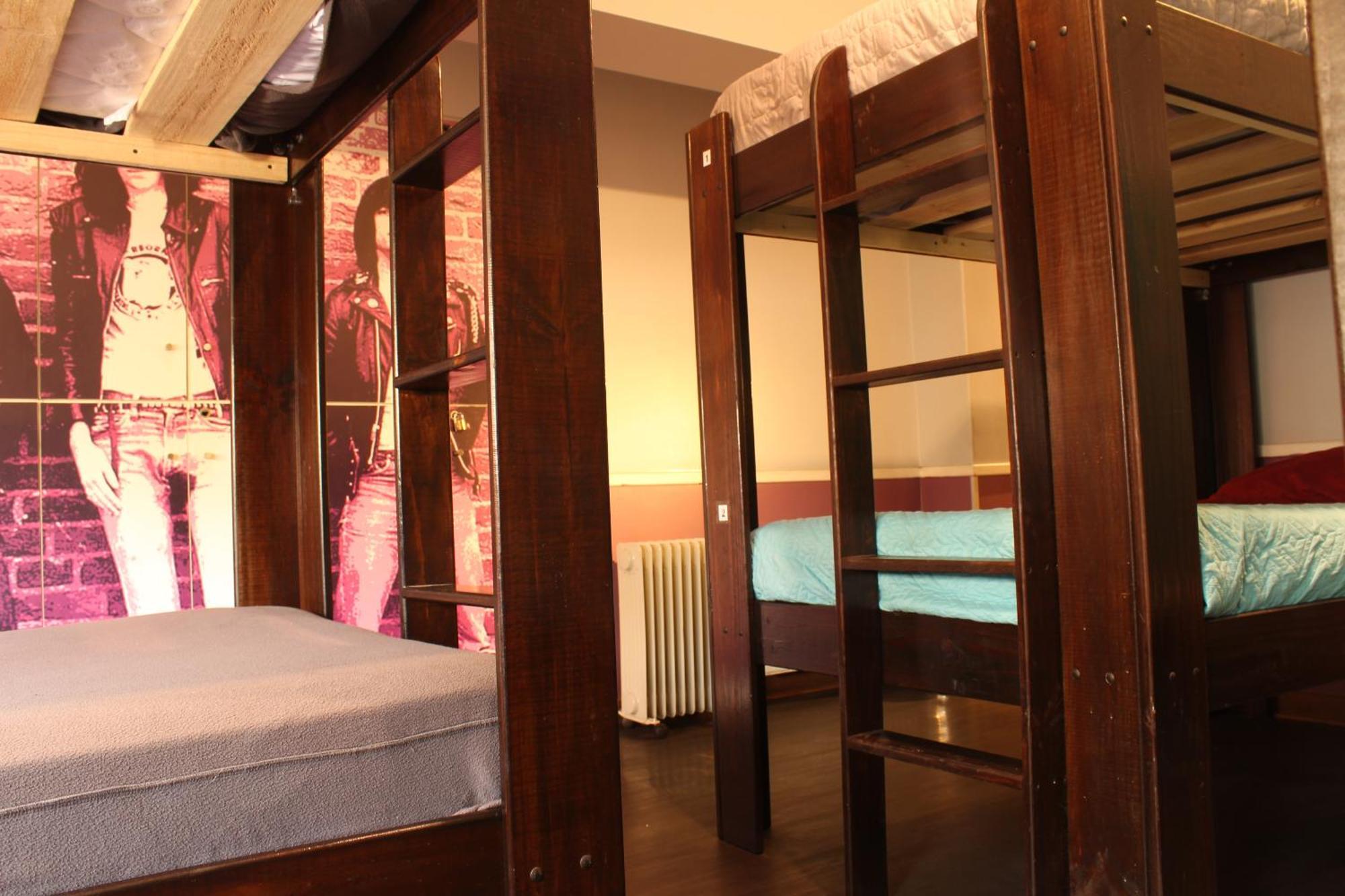 Guanako Hostel *